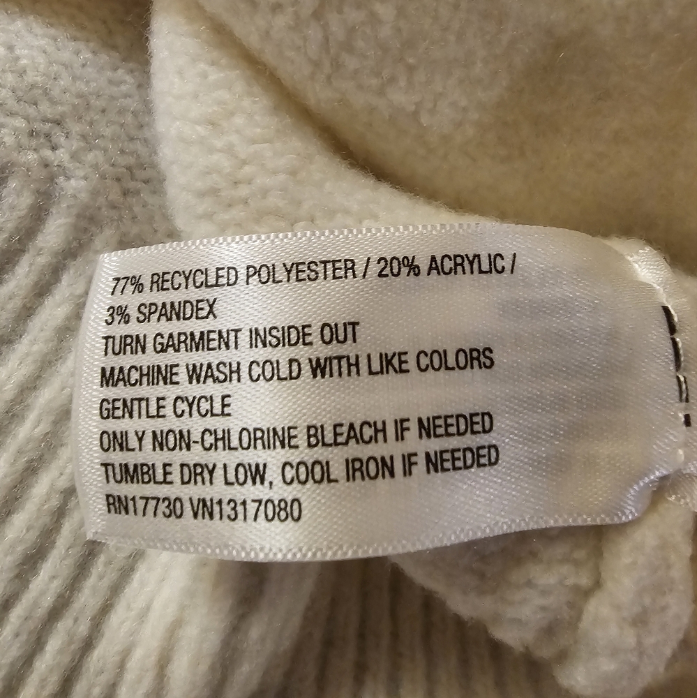NWT A new Day cashmere like XS Pullover crew neck sweater cream color - Picture 5 of 5